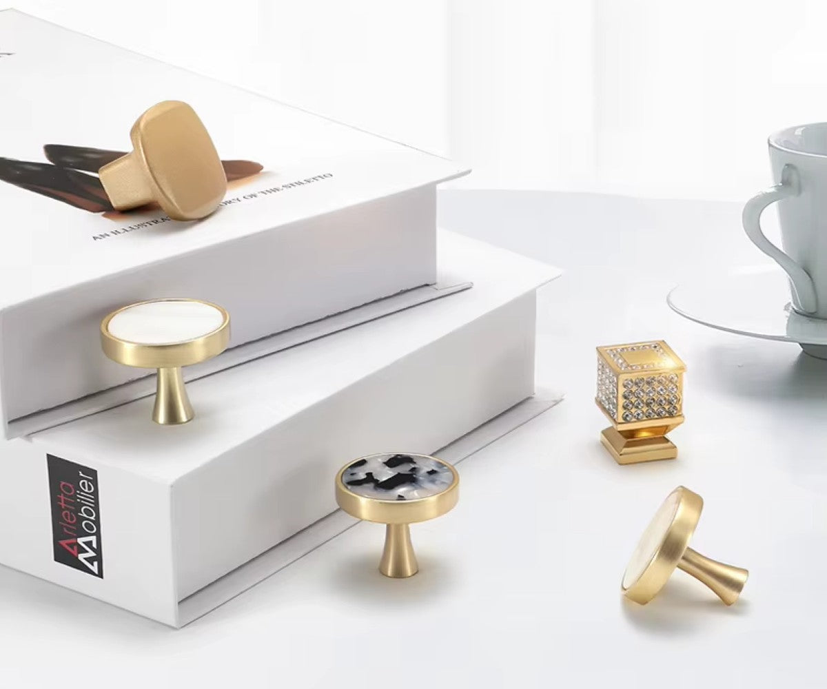 Möbelgriffe Luisa Gold farbig Präsentation