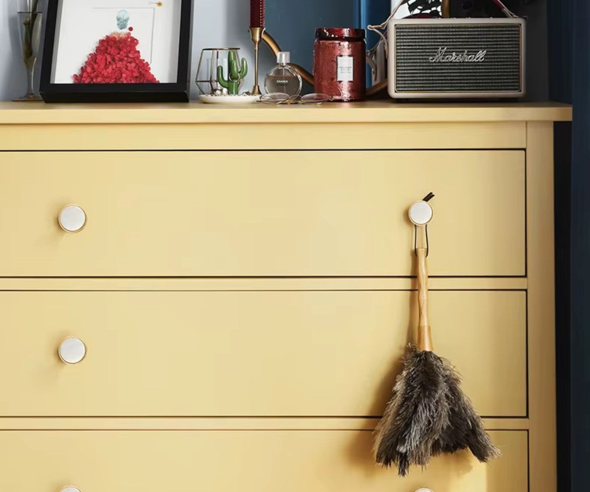 Möbelgriffe Luisa Gold farbig Beispiel Schrank