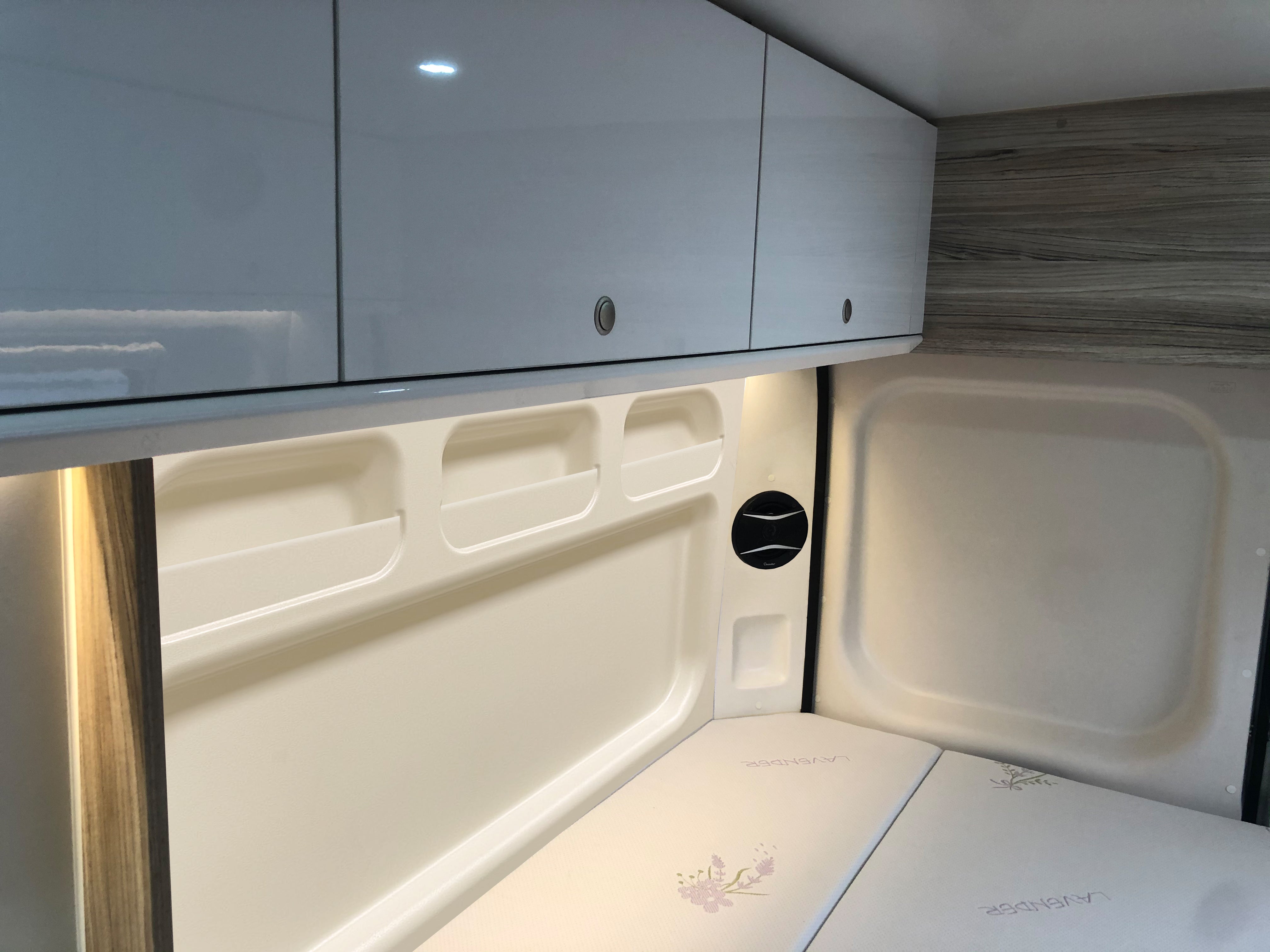 Bett Wand Verkleidung für den Fiat Ducato 250 von Masis